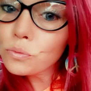 Meet your Posher, Tonya